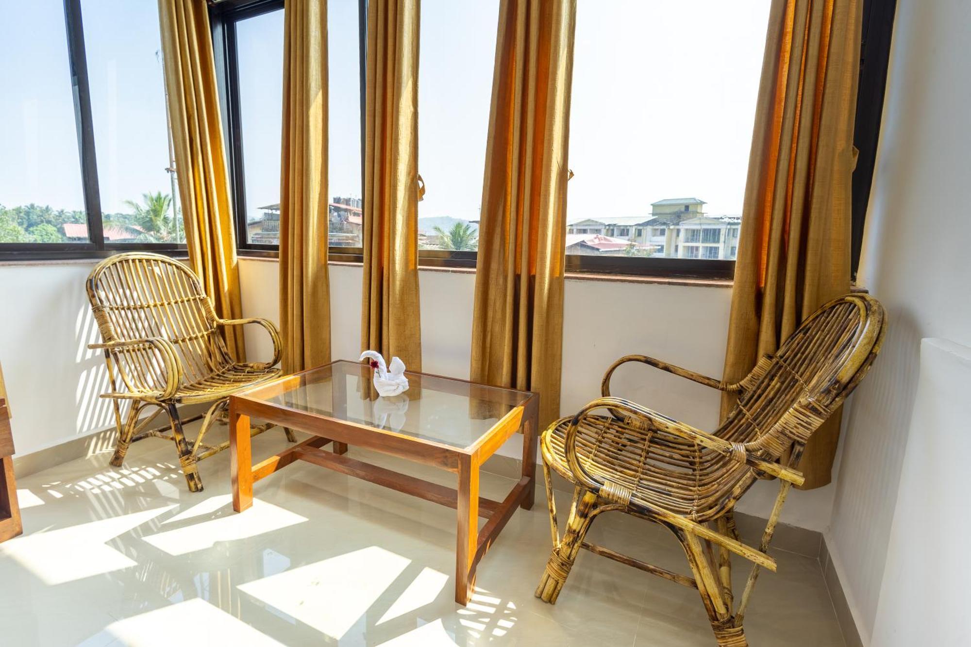 Apricot Homestays Палолем Экстерьер фото