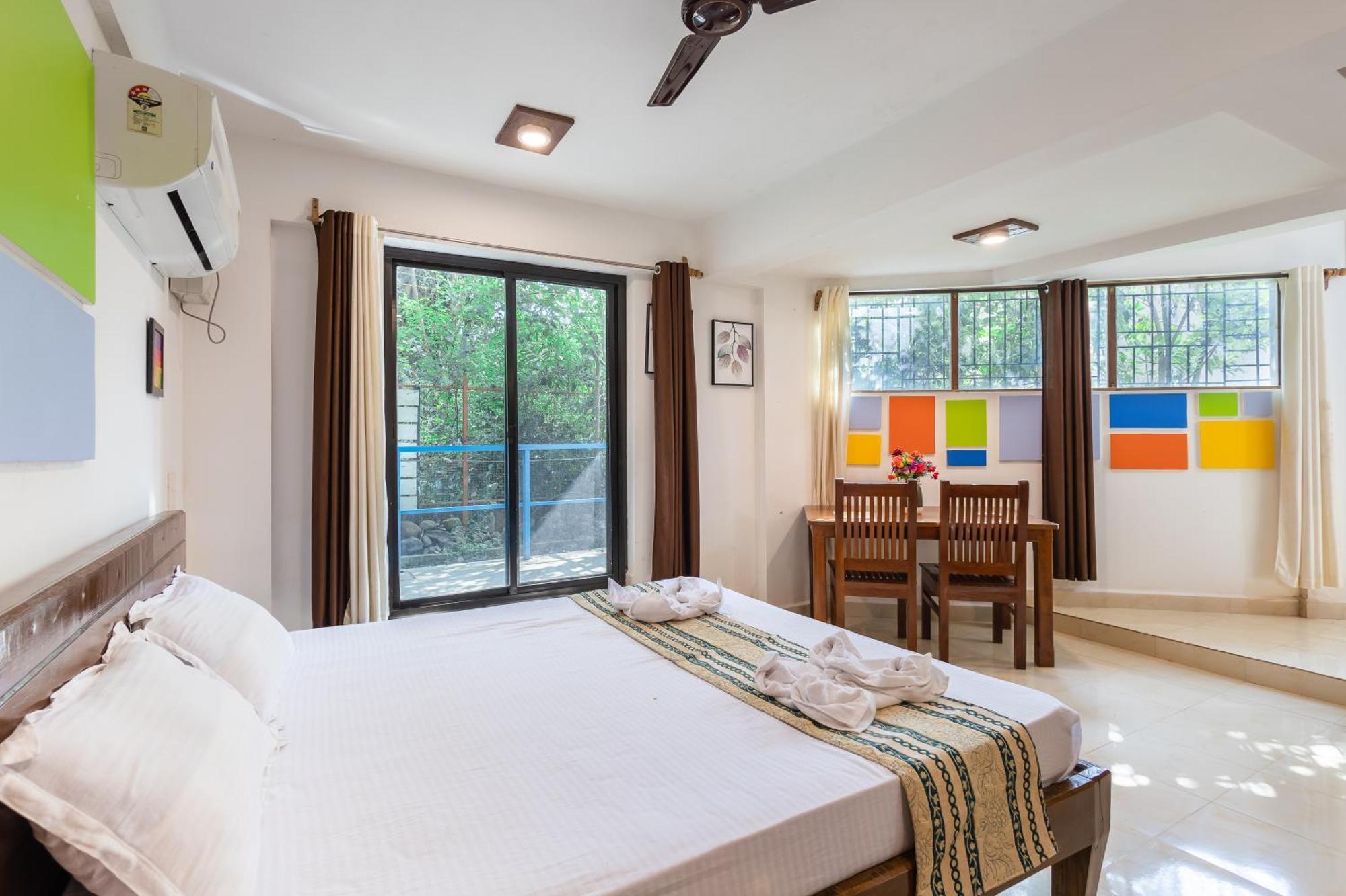 Apricot Homestays Палолем Экстерьер фото